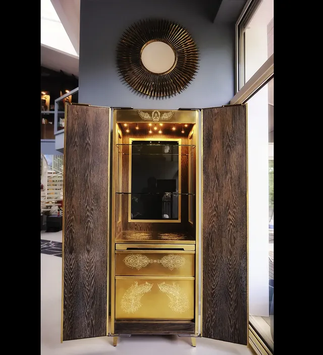 [AP-1001] Nubian Bar Cabinet